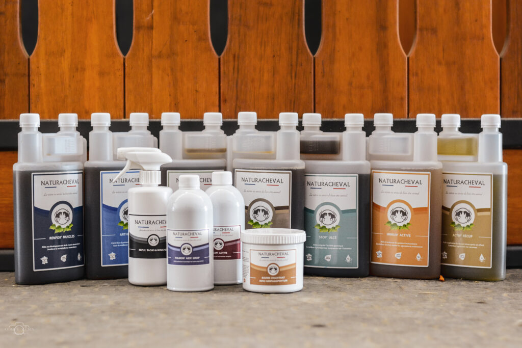 Produits de soin et aliments complémentaires pour chevaux